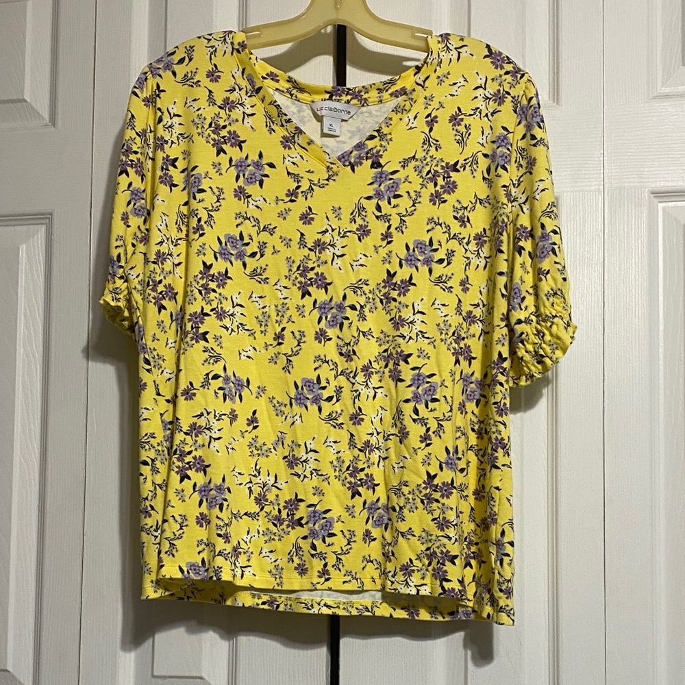 Liz Claiborne knit soft yellow & purple floral top shirt blouse size XL